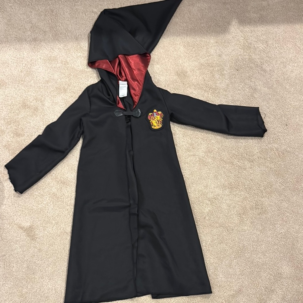 Black Harry Potter gryffindor Robe with Red Lining - medium